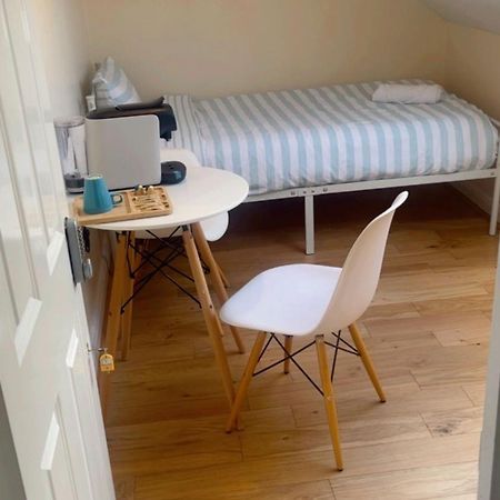 Lily Apartment Whetstone Bagian luar foto