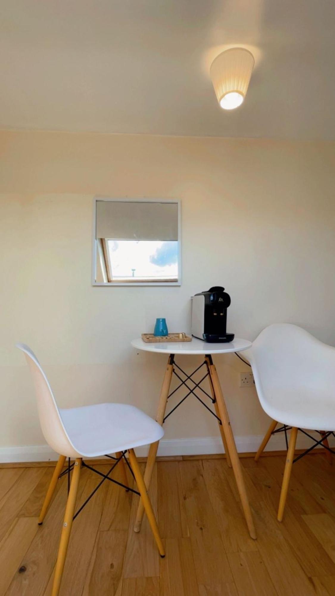 Lily Apartment Whetstone Bagian luar foto